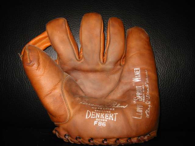 Lloyd Sprout Waner Denkert F86 Front